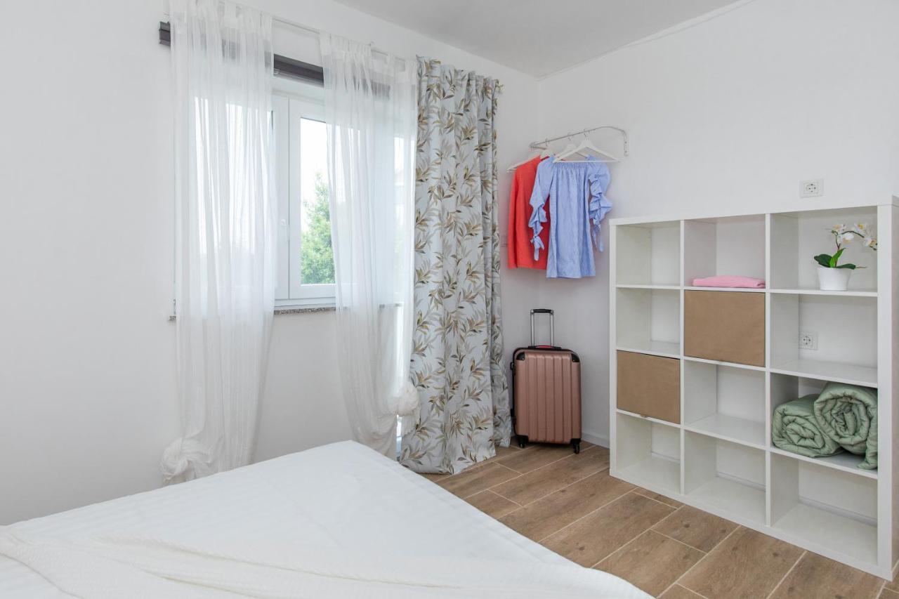 Apartment Dida I Mara Malinska Ngoại thất bức ảnh