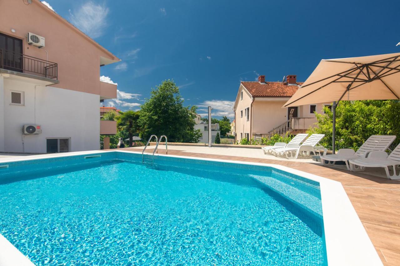 Apartment Dida I Mara Malinska Ngoại thất bức ảnh